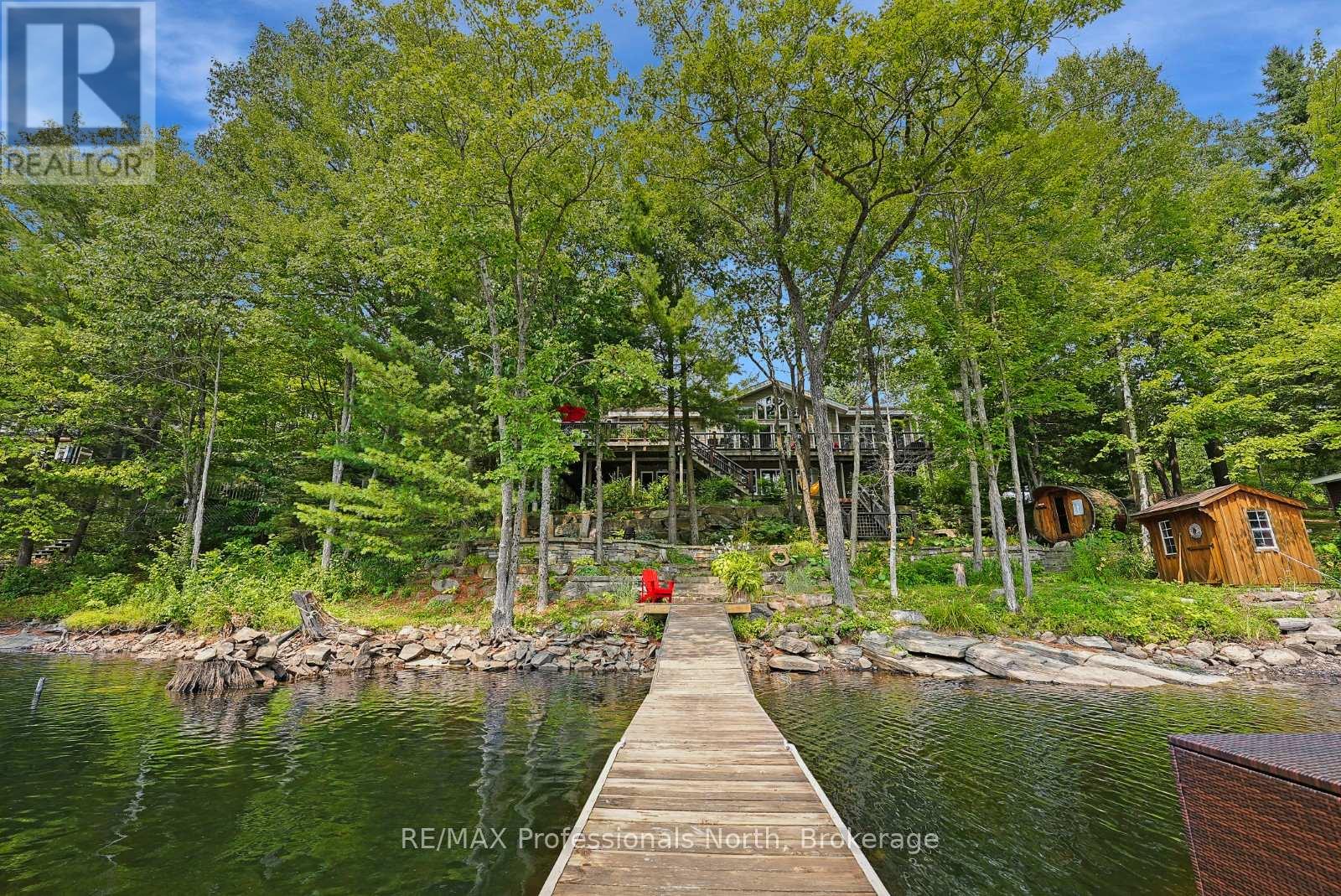 1111 JONES ROAD, Algonquin Highlands, Ontario