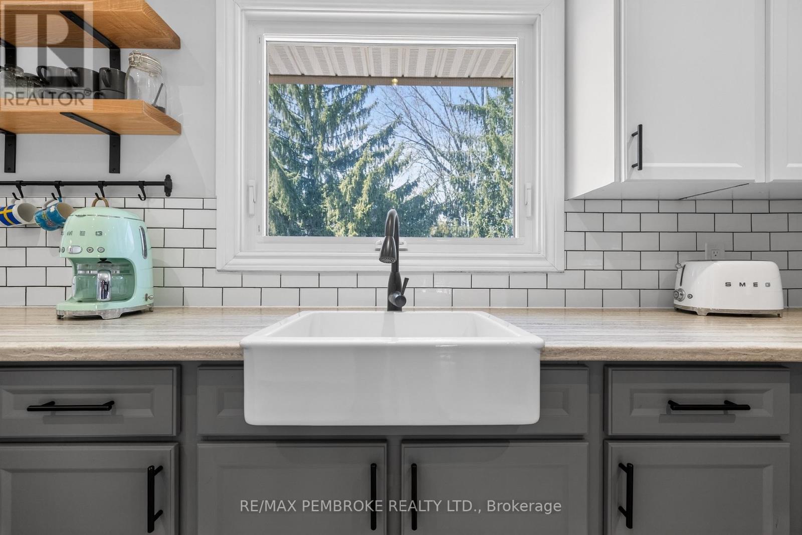 99 Noik Drive, Pembroke, Ontario  K8A 7Z4 - Photo 9 - X13051296