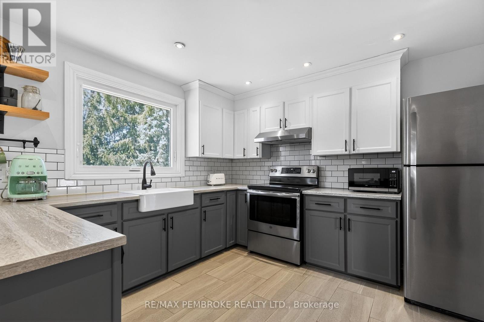 99 Noik Drive, Pembroke, Ontario  K8A 7Z4 - Photo 8 - X13051296