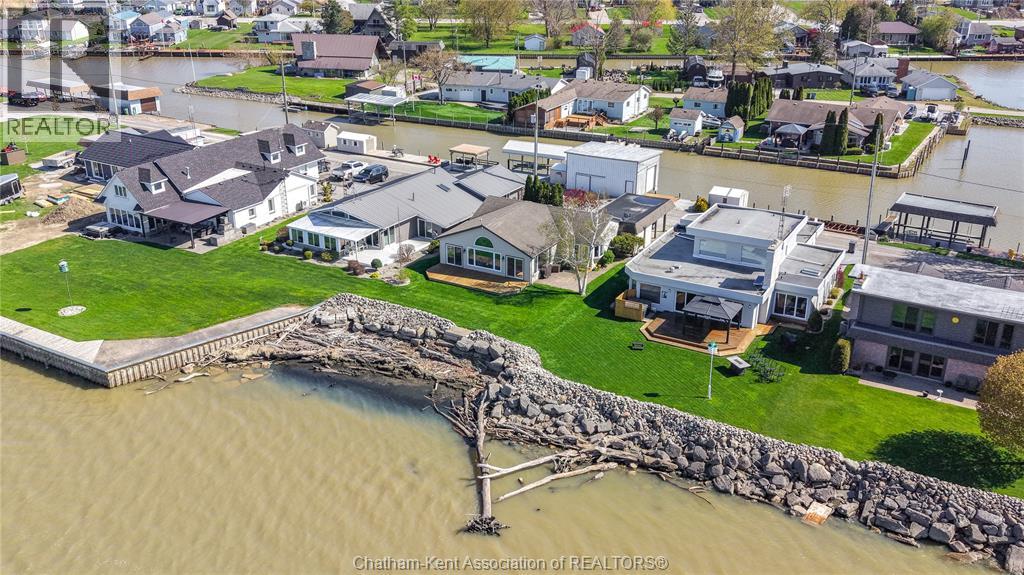 19060 Peninsula Street, Lighthouse Cove, Ontario  N0P 2L0 - Photo 1 - 26009393