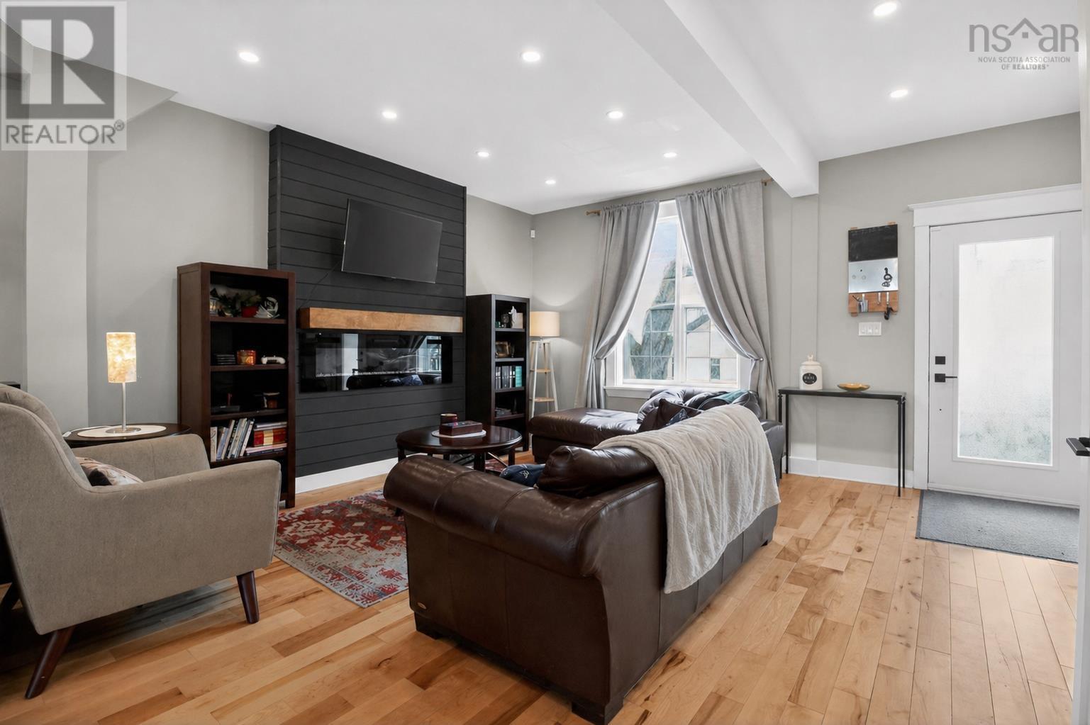 6243 Seaforth Street, Halifax, Nova Scotia  B3L 1R1 - Photo 11 - 202608342