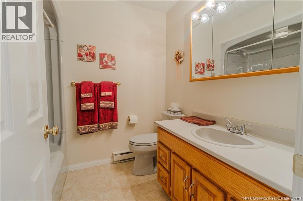 261 Route 105, Maugerville, New Brunswick  E3A 8P1 - Photo 16 - NB137990