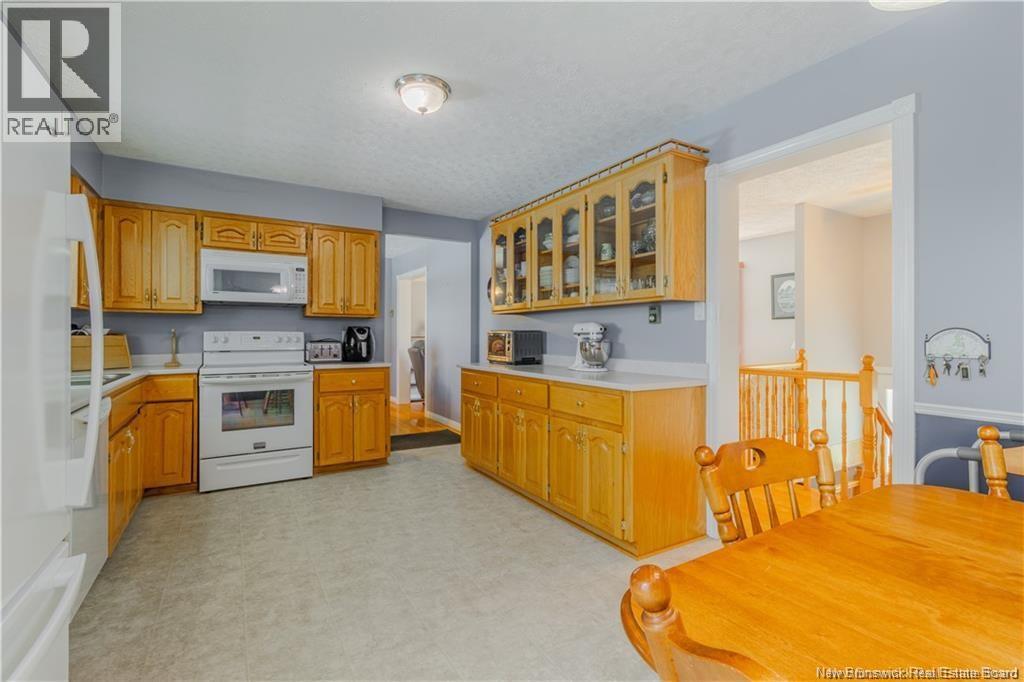 261 Route 105, Maugerville, New Brunswick  E3A 8P1 - Photo 2 - NB137990