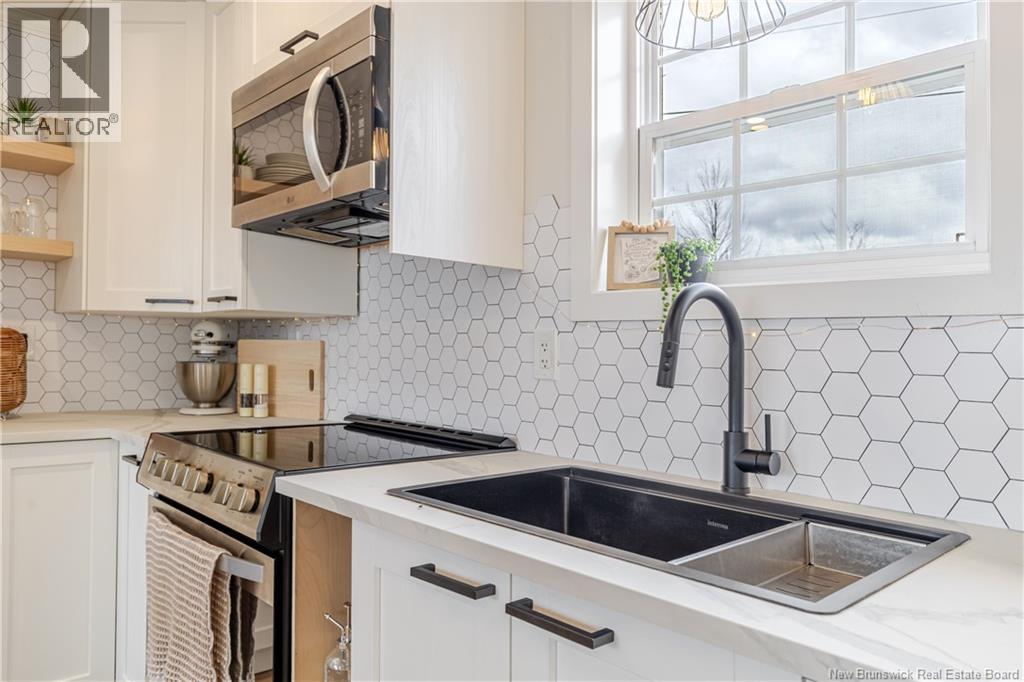 7 Barrington Road, Fredericton, New Brunswick  E3C 0A5 - Photo 10 - NB137894
