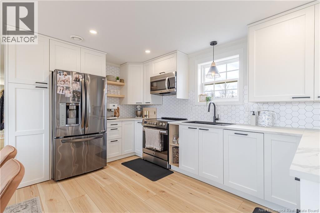 7 Barrington Road, Fredericton, New Brunswick  E3C 0A5 - Photo 8 - NB137894