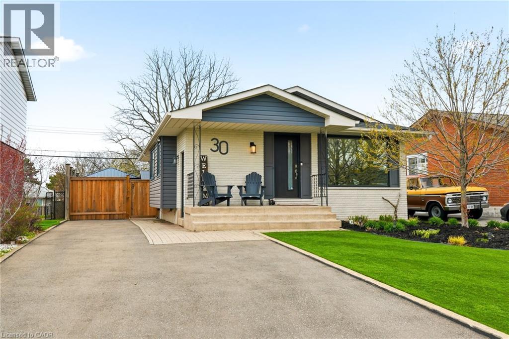 30 DARLINGTON Drive, hamilton, Ontario