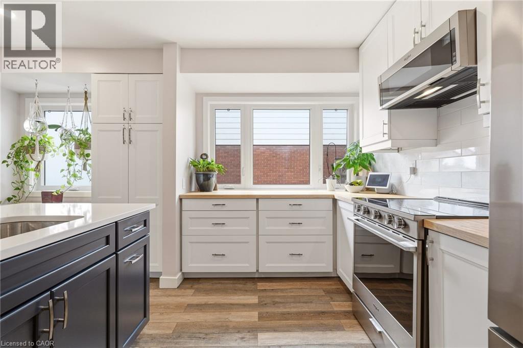 30 Darlington Drive, Hamilton, Ontario  L9C 2L7 - Photo 10 - 40825060