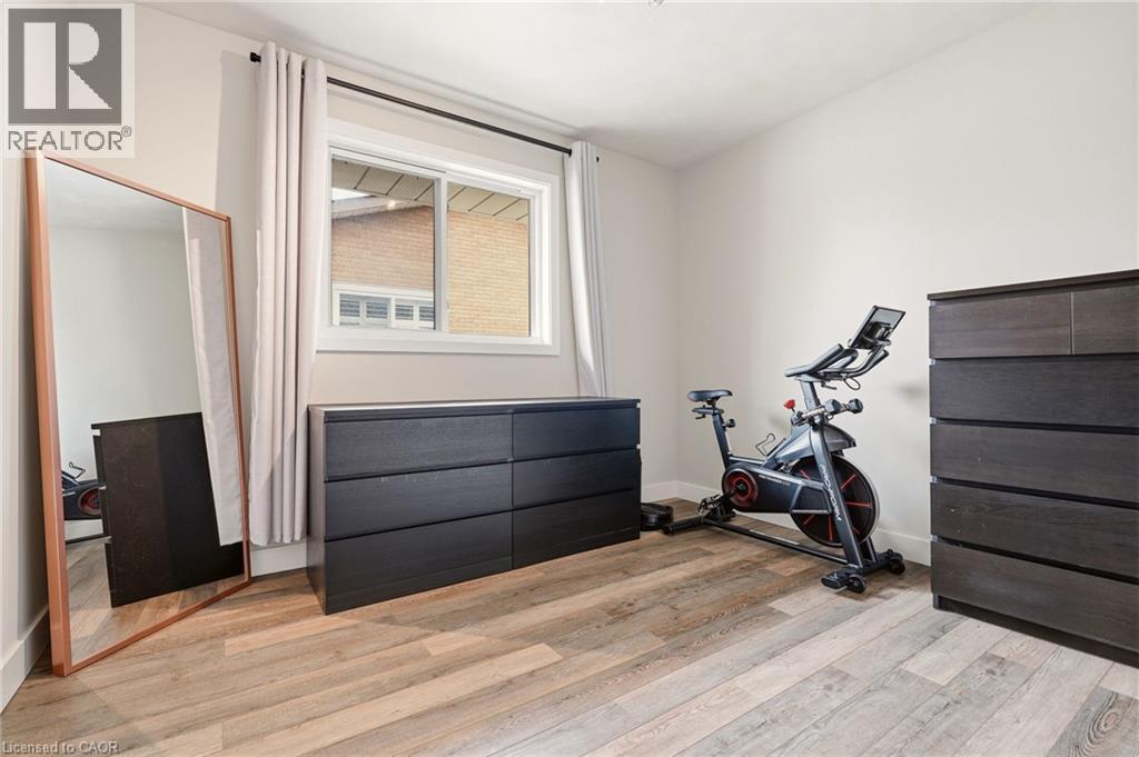 30 Darlington Drive, Hamilton, Ontario  L9C 2L7 - Photo 18 - 40825060