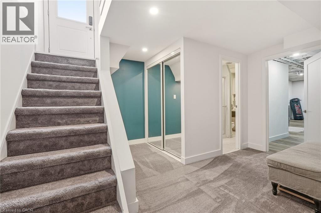 30 Darlington Drive, Hamilton, Ontario  L9C 2L7 - Photo 23 - 40825060