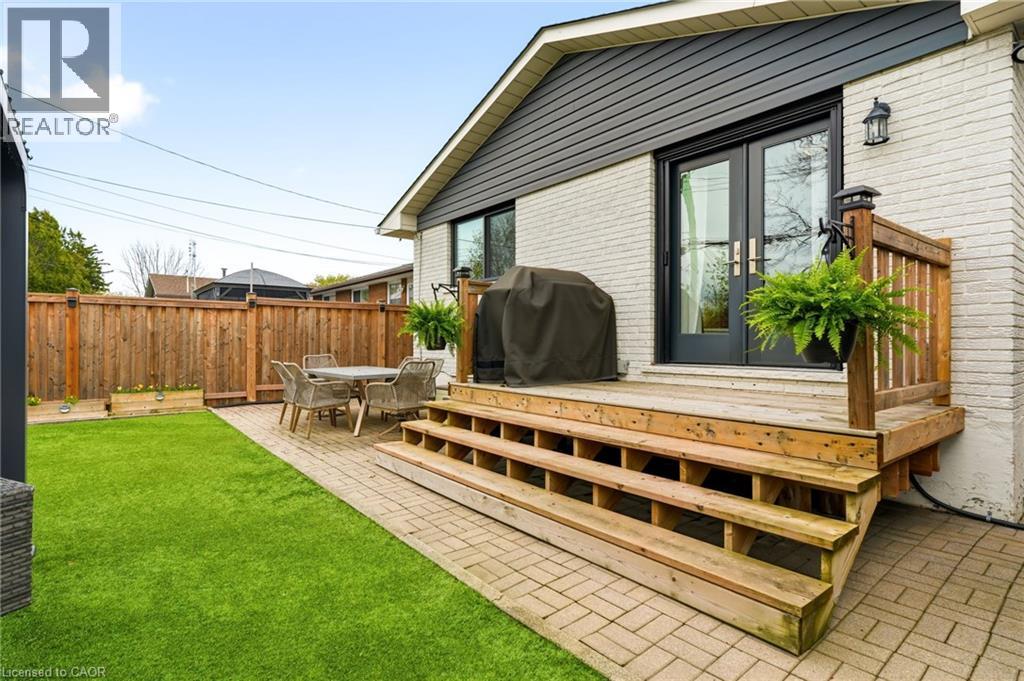 30 Darlington Drive, Hamilton, Ontario  L9C 2L7 - Photo 39 - 40825060