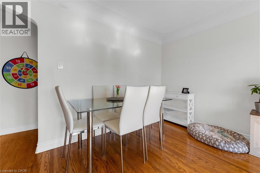 406 East 43rd Street, Hamilton, Ontario  L8T 3E3 - Photo 7 - 40824324