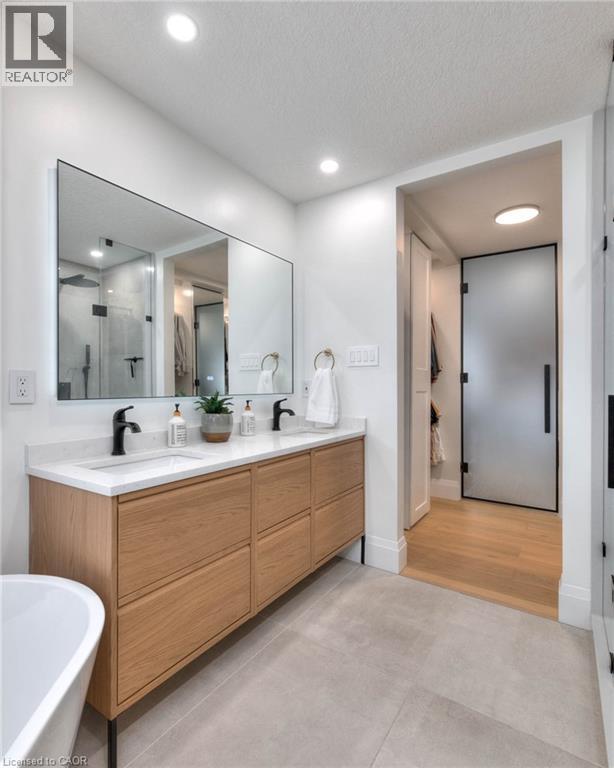 77 Mechanic Street, Drumbo, Ontario  N0J 1G0 - Photo 32 - 40823872