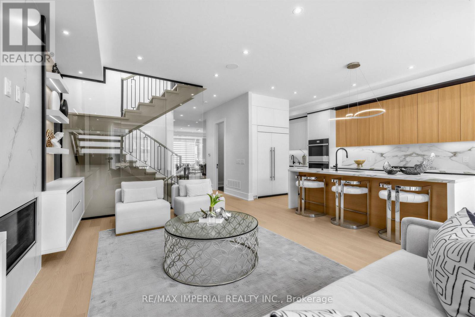 68 Lynnhaven Road, Toronto, Ontario  M6A 2K9 - Photo 17 - C12854356