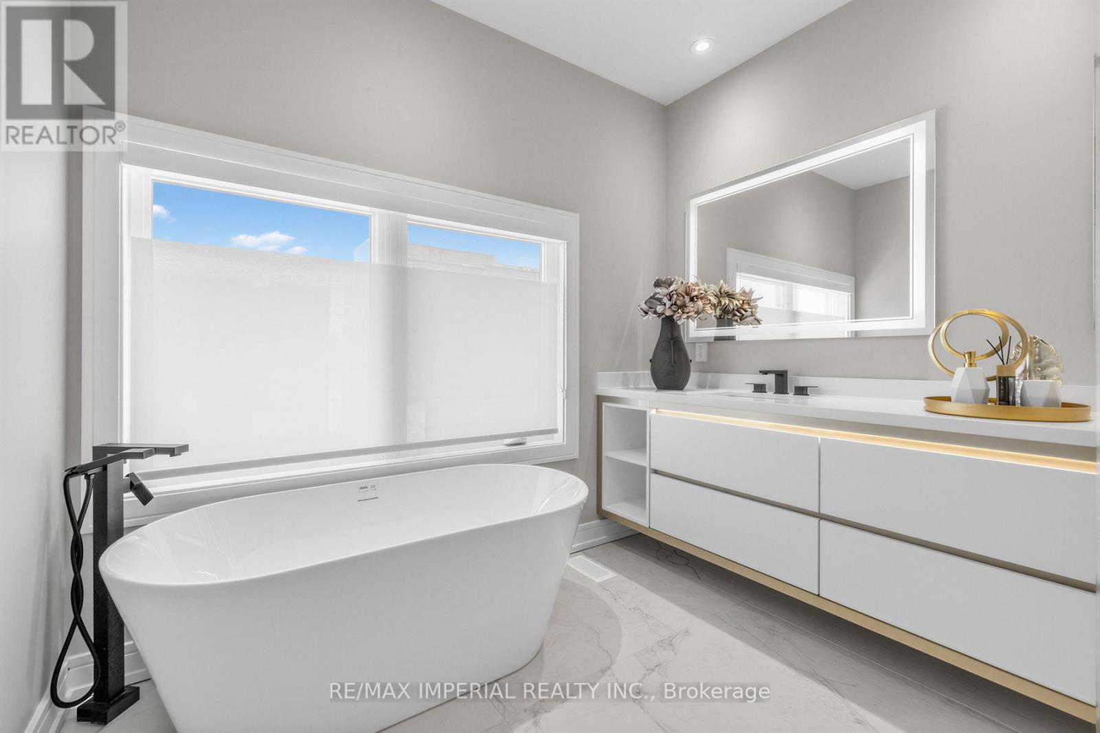 68 Lynnhaven Road, Toronto, Ontario  M6A 2K9 - Photo 34 - C12854356