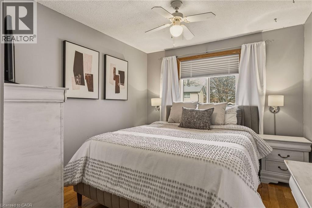 19 Golden Orchard Drive, Hamilton, Ontario  L9C 6J2 - Photo 13 - 40821799