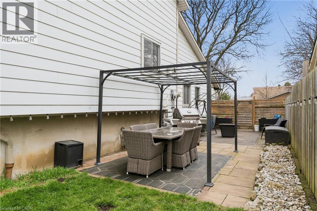 19 Golden Orchard Drive, Hamilton, Ontario  L9C 6J2 - Photo 23 - 40821799