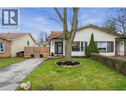 19 GOLDEN ORCHARD Drive, Hamilton, Ontario