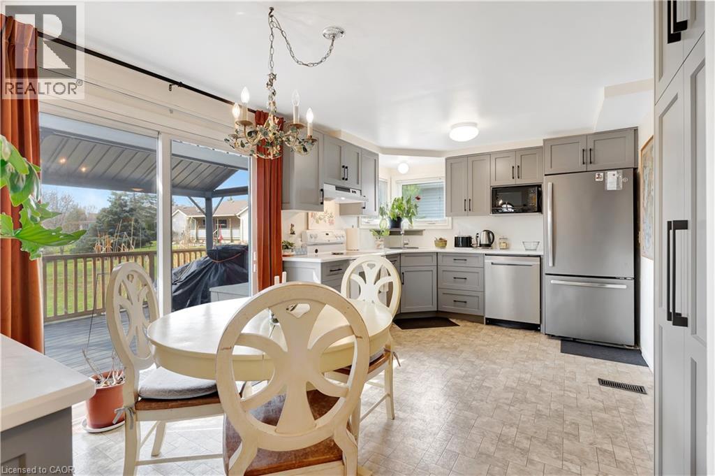 29 Morningside Circle, New Hamburg, Ontario  N3A 2G2 - Photo 14 - 40812388