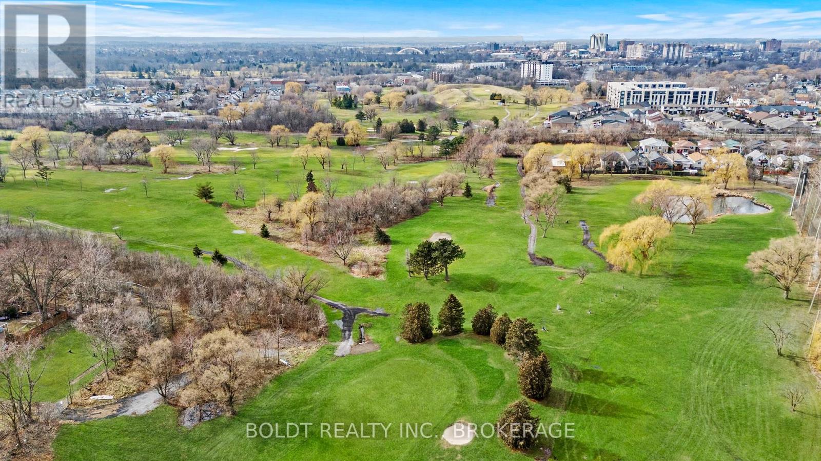 322 Queenston Street, St. Catharines, Ontario  L2P 2X7 - Photo 40 - X12973244