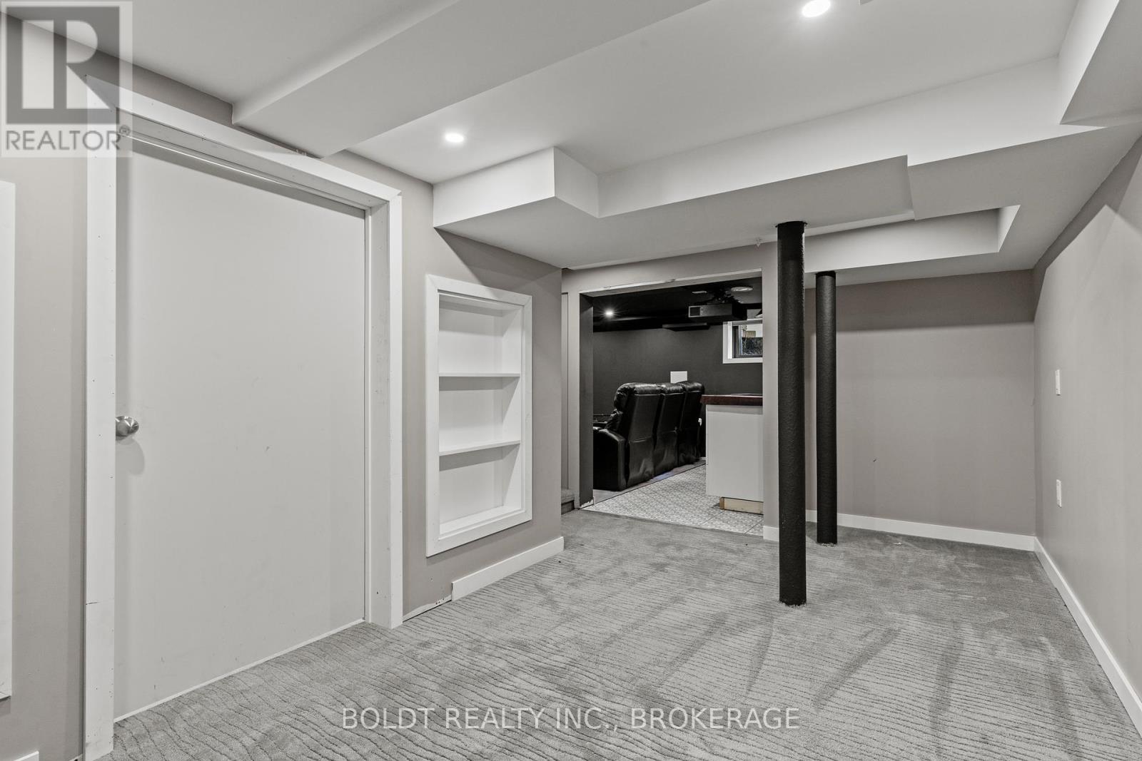 322 Queenston Street, St. Catharines, Ontario  L2P 2X7 - Photo 30 - X12973244