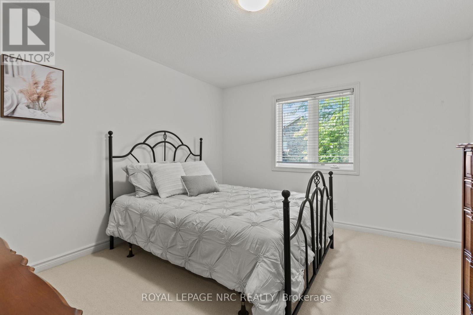 14 Hope Avenue W, Niagara-On-The-Lake, Ontario  L0S 1T0 - Photo 16 - X12832054