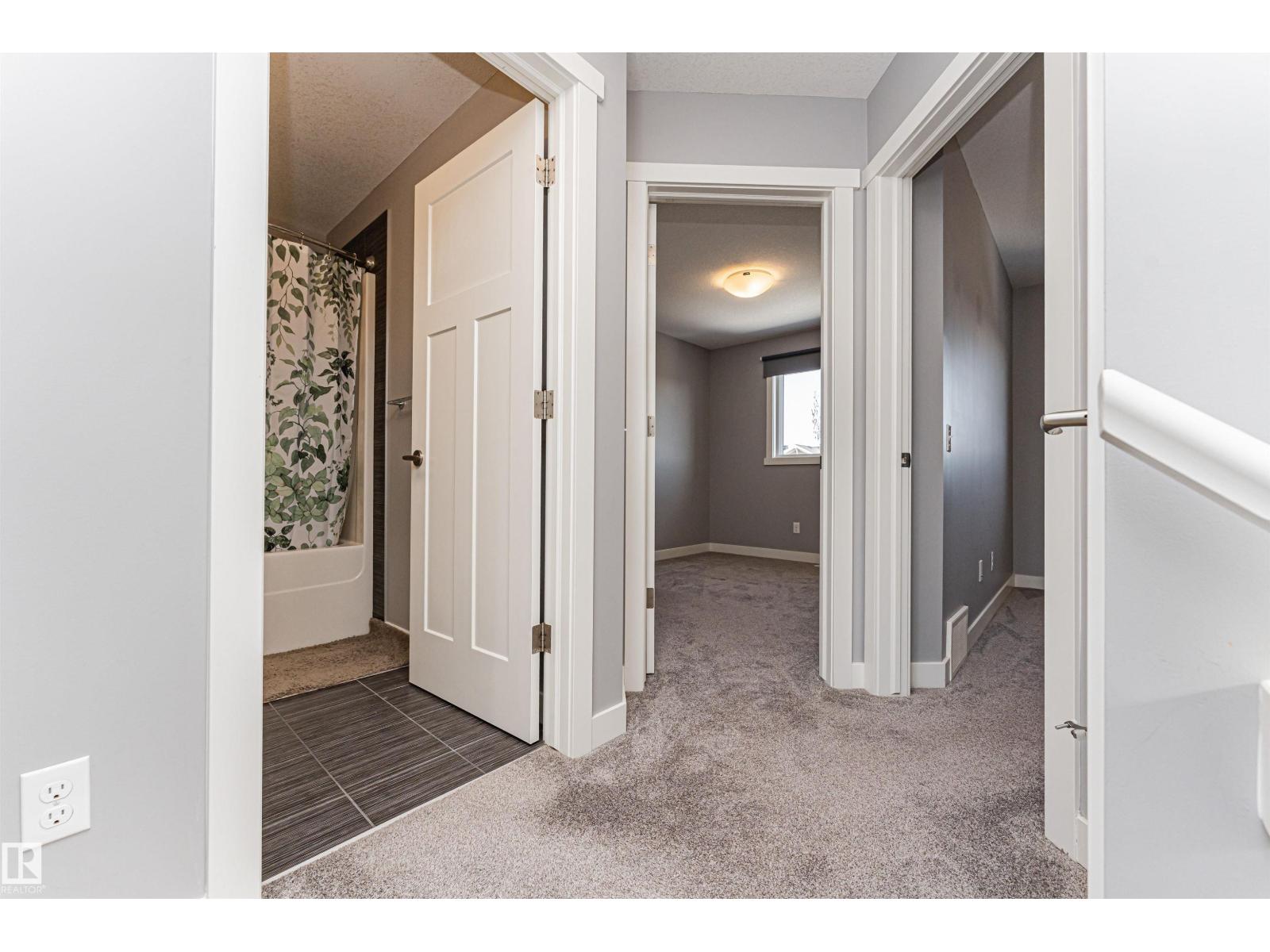 16420 15 Av Sw, Edmonton, Alberta  T6W 2T2 - Photo 17 - E4484596