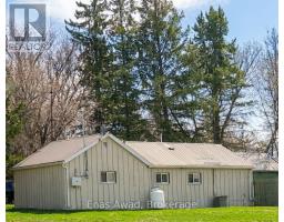 83 COUNTY RD 1, Prince Edward County, Ontario