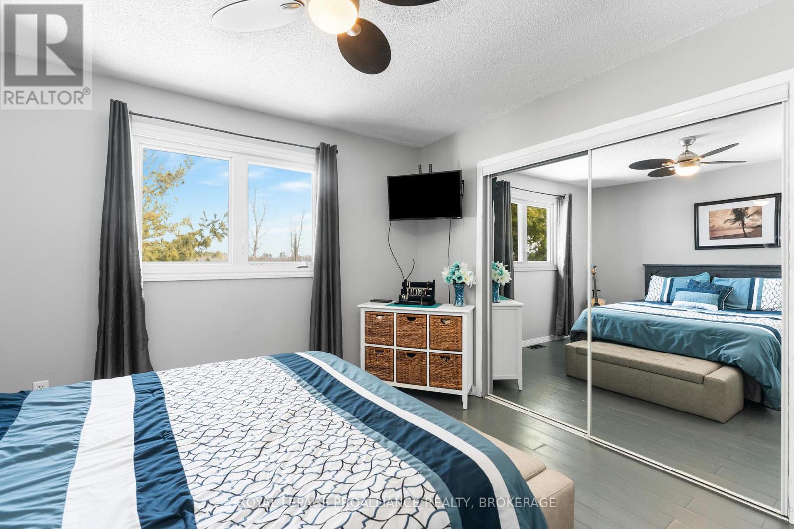 261 Shane Street, Loyalist, Ontario  K0H 2H0 - Photo 23 - X12992162