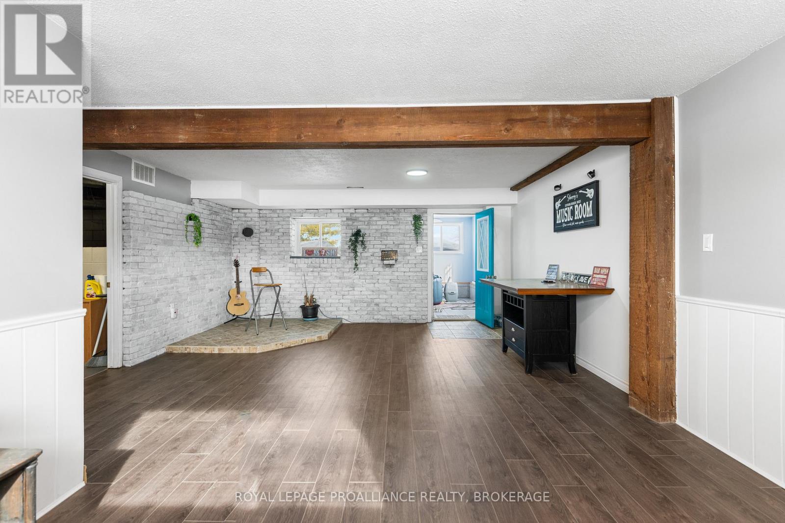 261 Shane Street, Loyalist, Ontario  K0H 2H0 - Photo 33 - X12992162