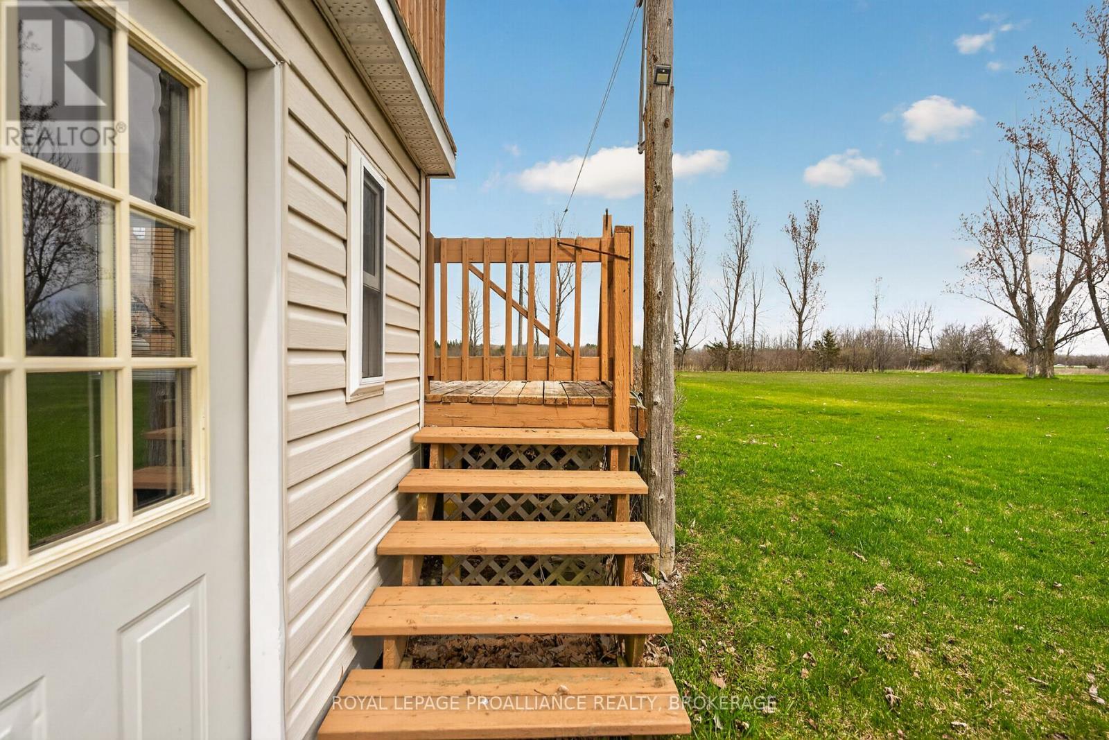 261 Shane Street, Loyalist, Ontario  K0H 2H0 - Photo 42 - X12992162