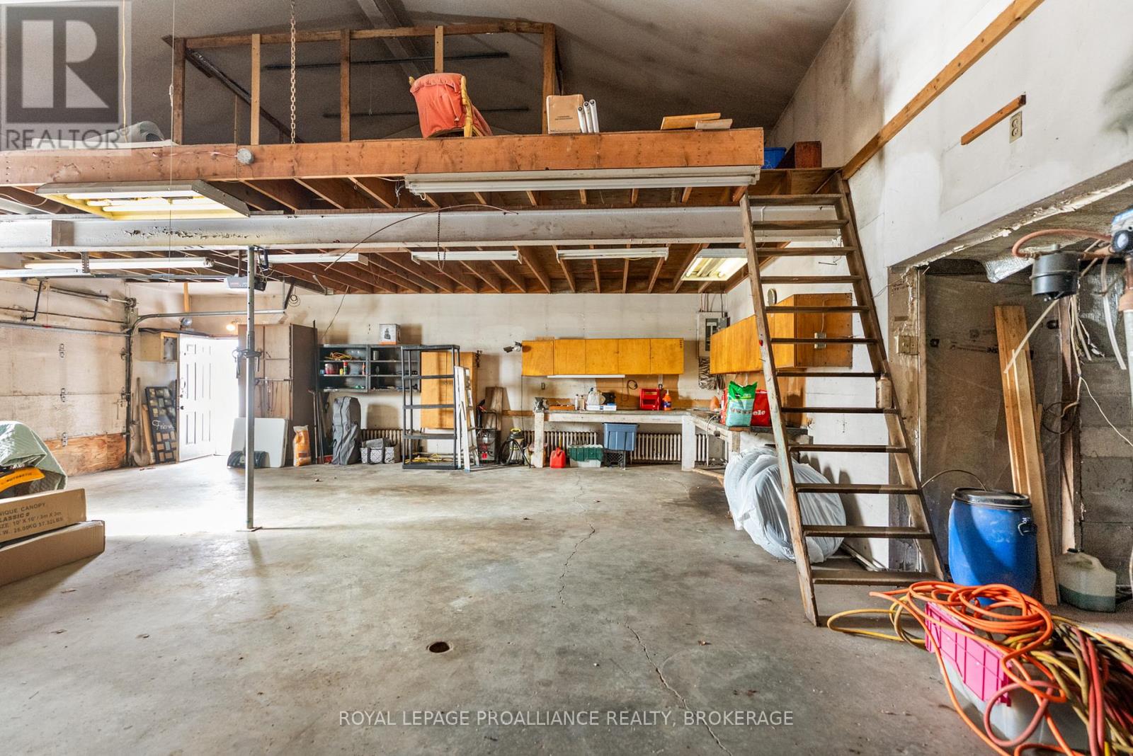 261 Shane Street, Loyalist, Ontario  K0H 2H0 - Photo 41 - X12992162