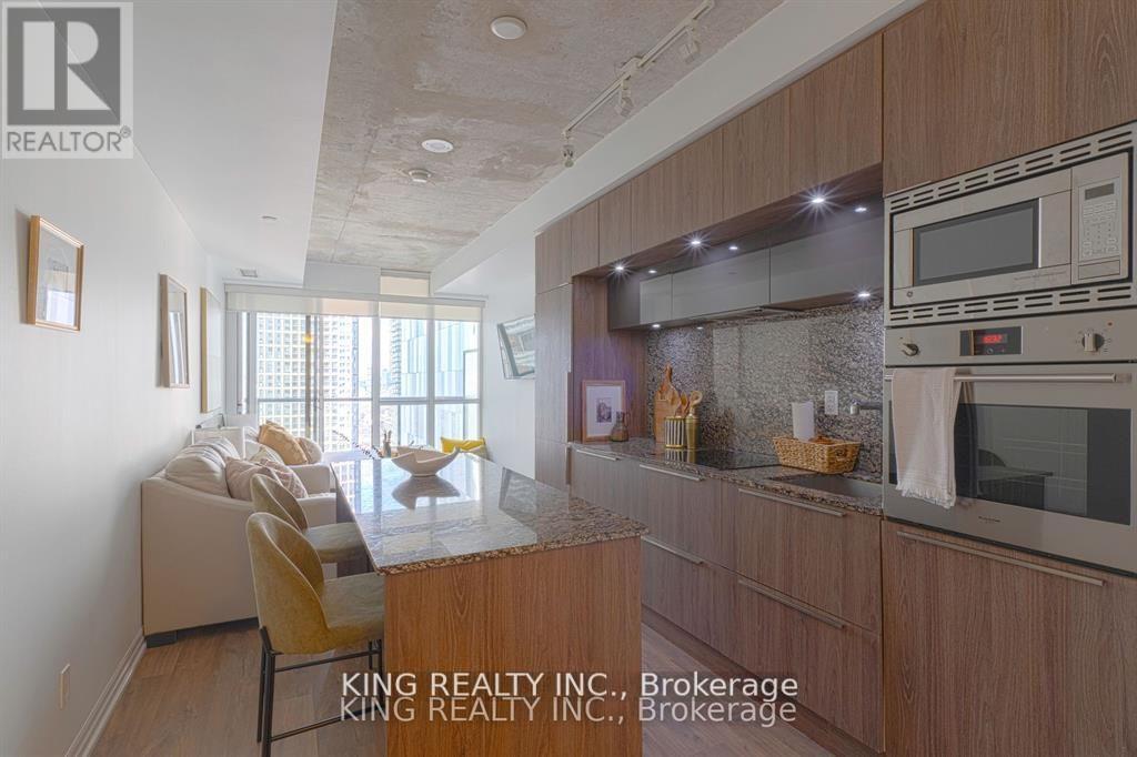 2710 - 88 Blue Jays Way, Toronto, Ontario  M5V 0L7 - Photo 14 - C13056012