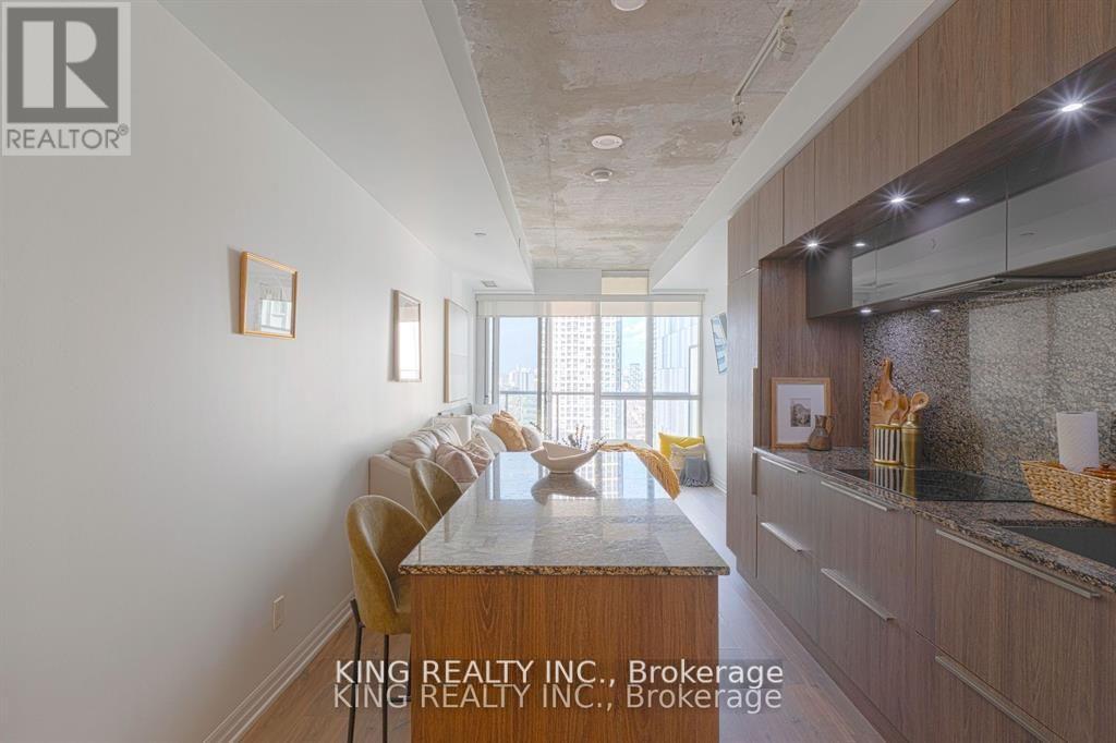 2710 - 88 Blue Jays Way, Toronto, Ontario  M5V 0L7 - Photo 5 - C13056012