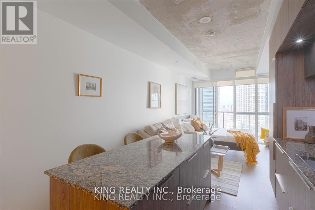 2710 - 88 Blue Jays Way, Toronto, Ontario  M5V 0L7 - Photo 6 - C13056012