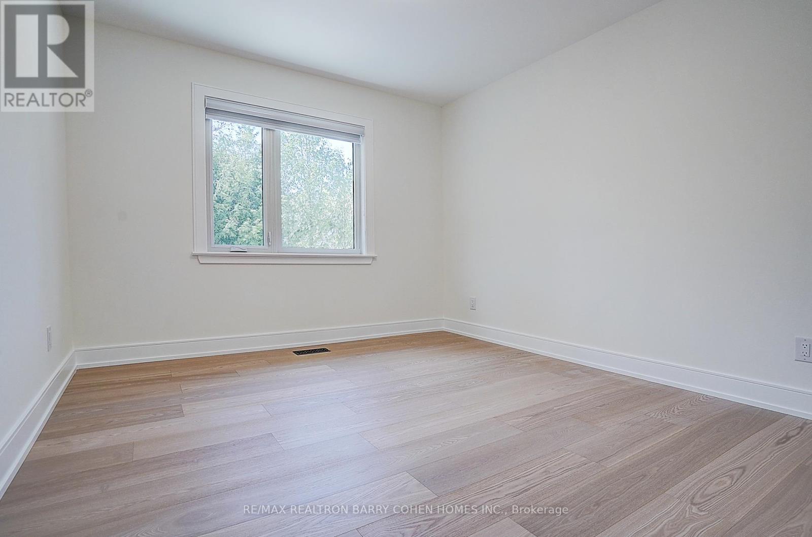 34 Elliotwood Court, Toronto, Ontario  M2L 2P9 - Photo 29 - C13056026