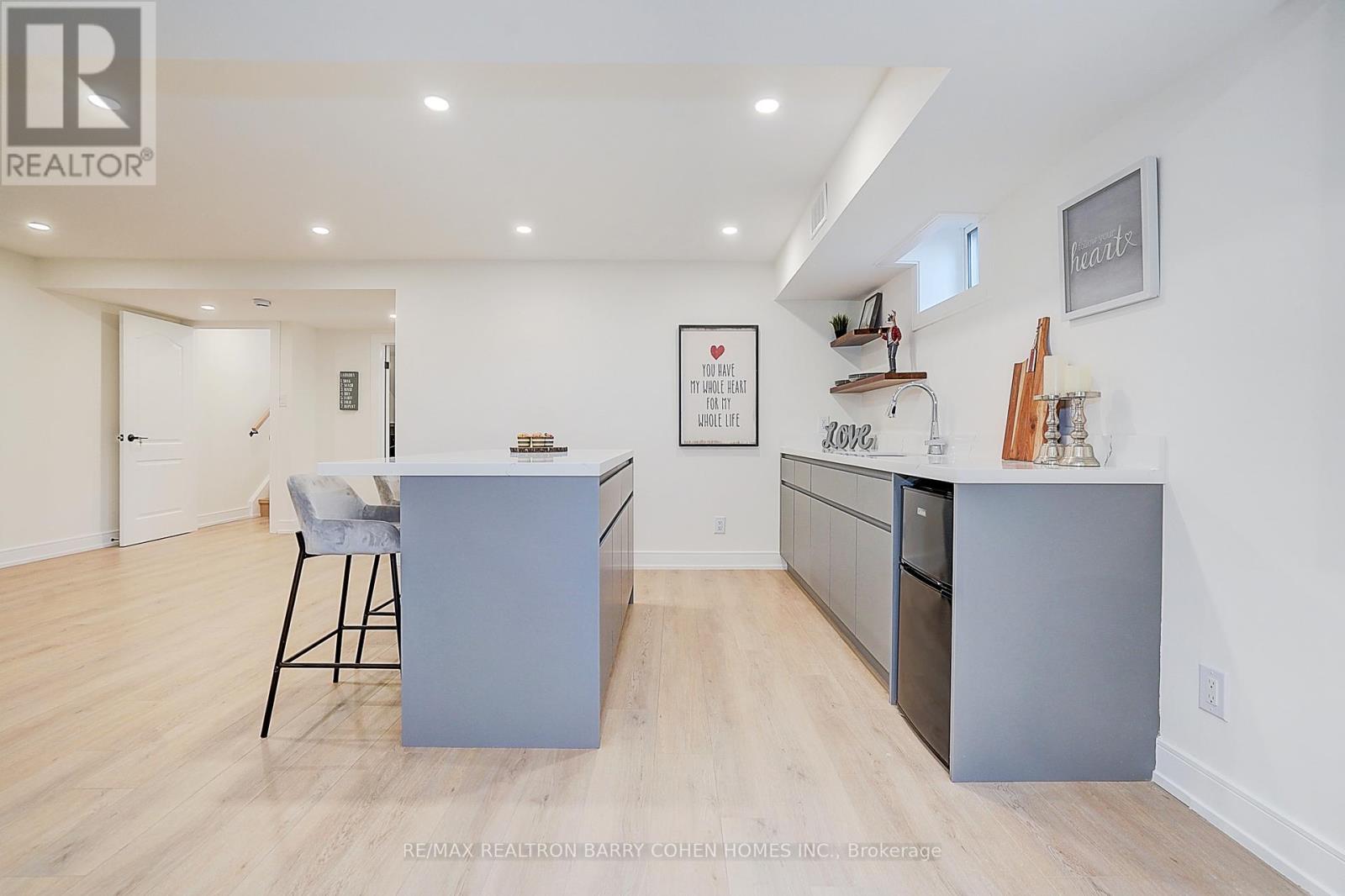 34 Elliotwood Court, Toronto, Ontario  M2L 2P9 - Photo 37 - C13056026