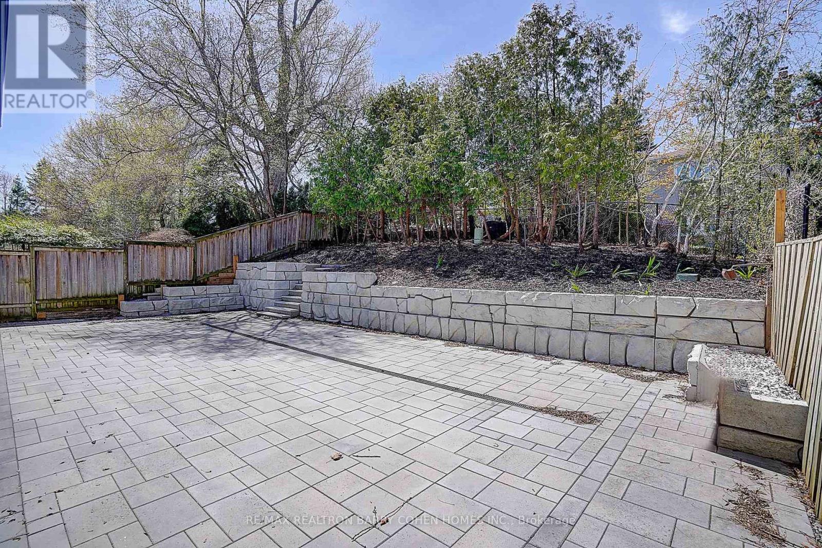 34 Elliotwood Court, Toronto, Ontario  M2L 2P9 - Photo 41 - C13056026