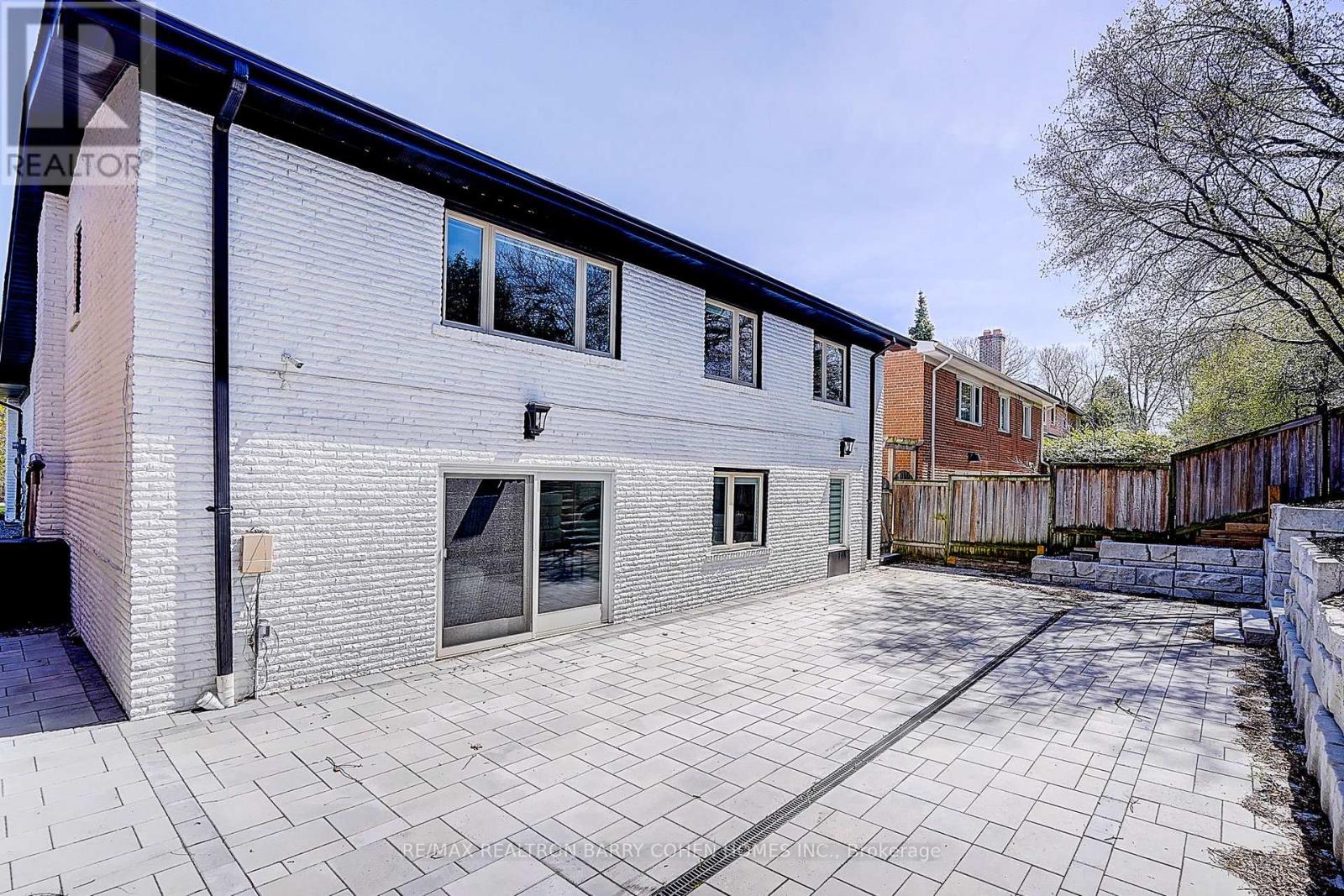 34 Elliotwood Court, Toronto, Ontario  M2L 2P9 - Photo 43 - C13056026