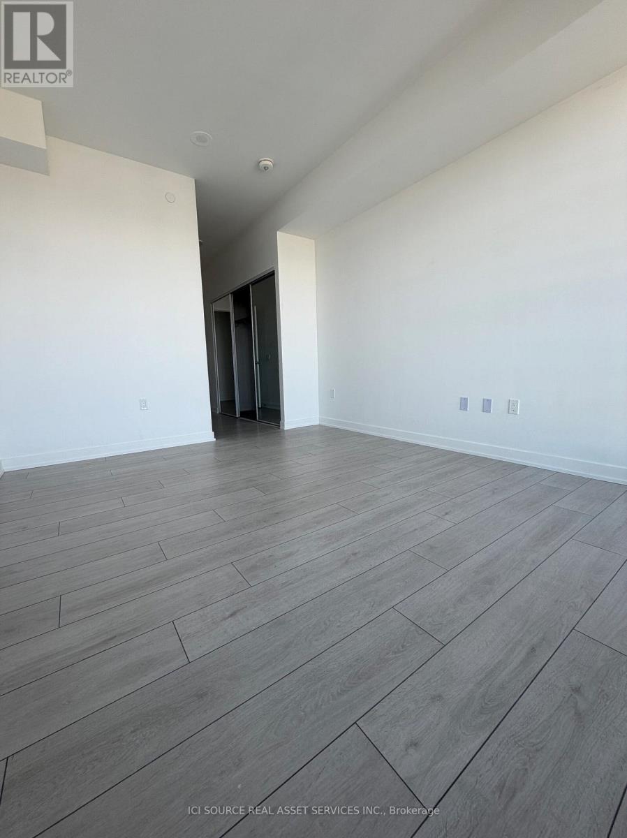 1605 - 1606 Charles Street, Whitby, Ontario  L1N 0P1 - Photo 19 - E13056096