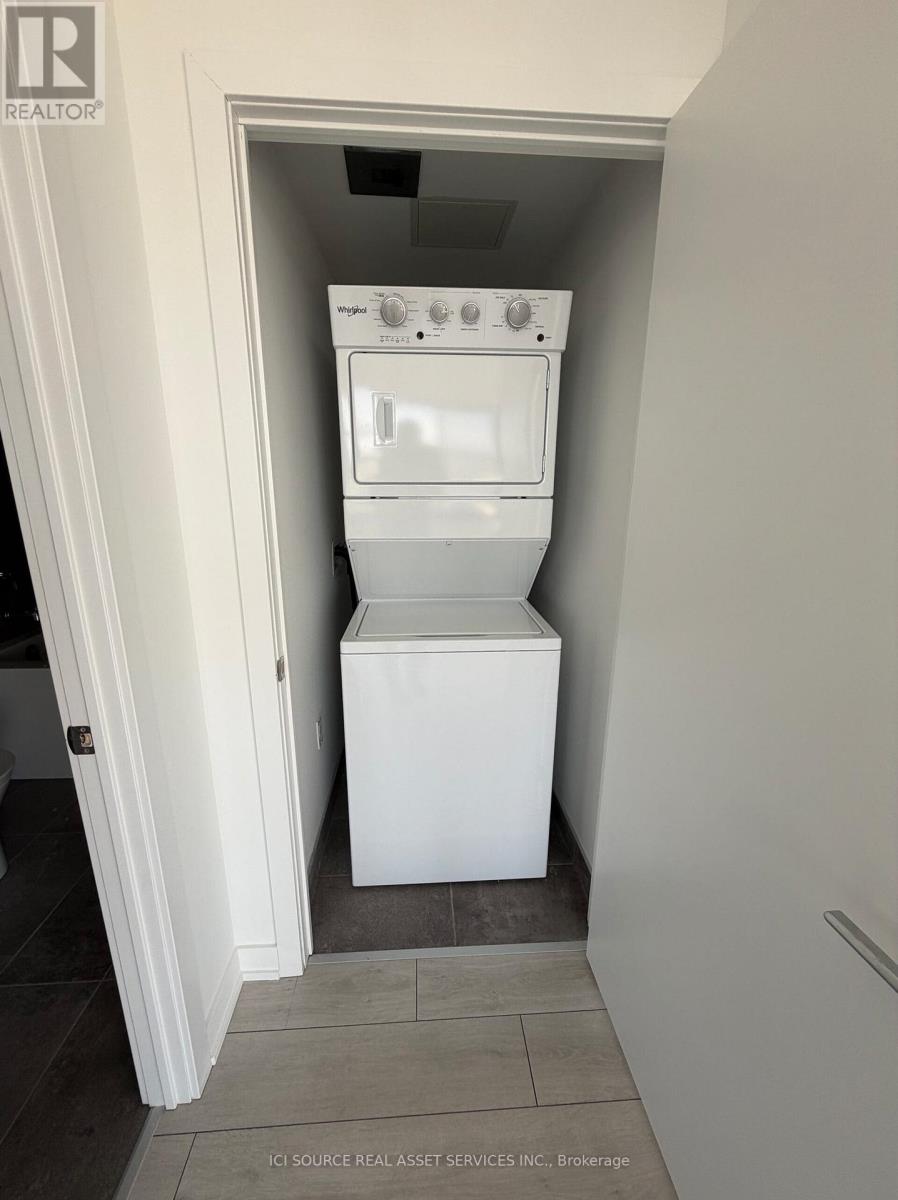 1605 - 1606 Charles Street, Whitby, Ontario  L1N 0P1 - Photo 23 - E13056096