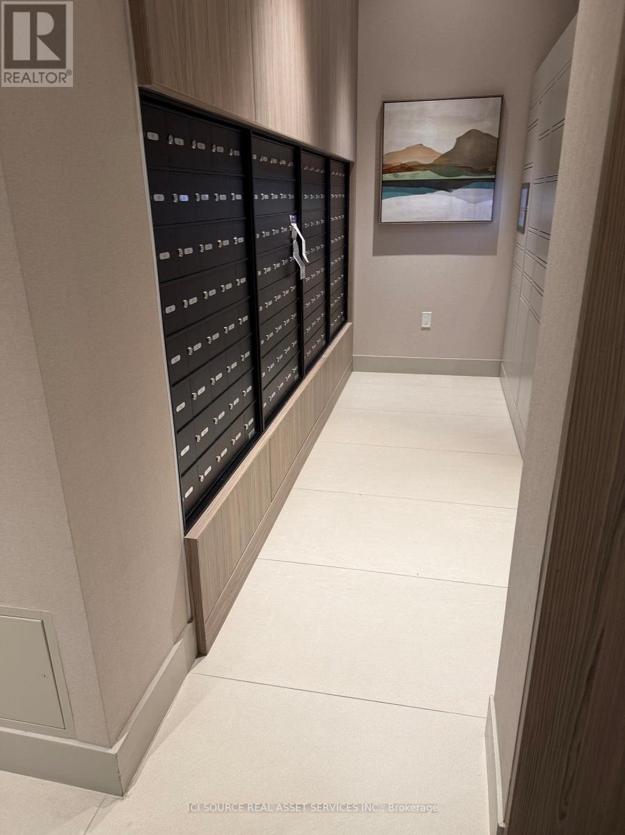 1605 - 1606 Charles Street, Whitby, Ontario  L1N 0P1 - Photo 5 - E13056096