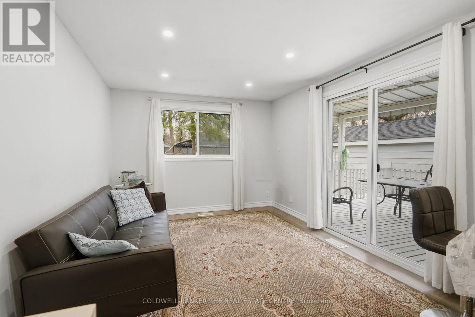 749 Innisfil Beach Road, Innisfil, Ontario  L9S 4E4 - Photo 14 - N13056022