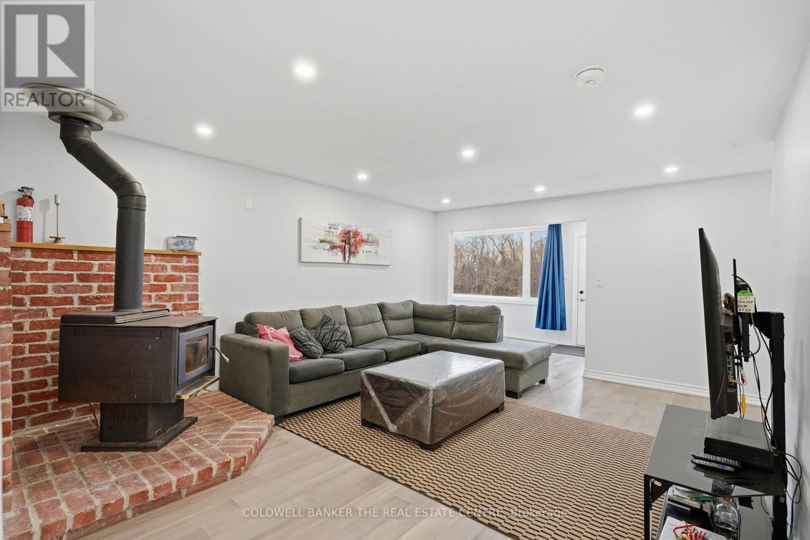 749 Innisfil Beach Road, Innisfil, Ontario  L9S 4E4 - Photo 7 - N13056022