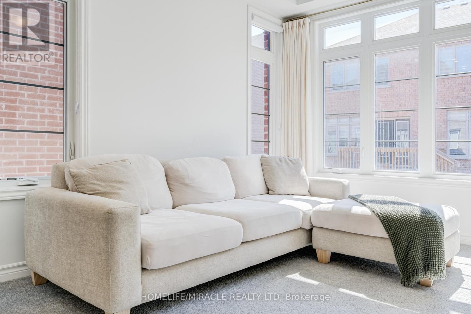 14 Sassafras Road, Springwater, Ontario  L9X 2C6 - Photo 17 - S13055994