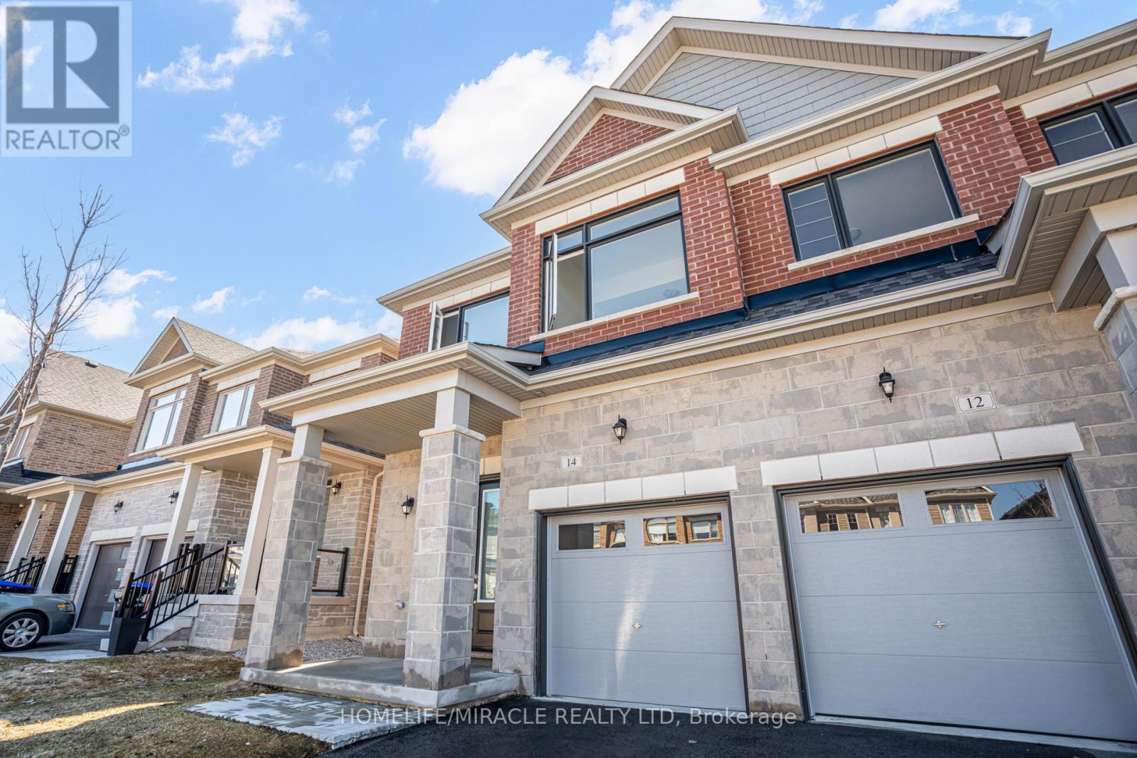 14 Sassafras Road, Springwater, Ontario  L9X 2C6 - Photo 3 - S13055994