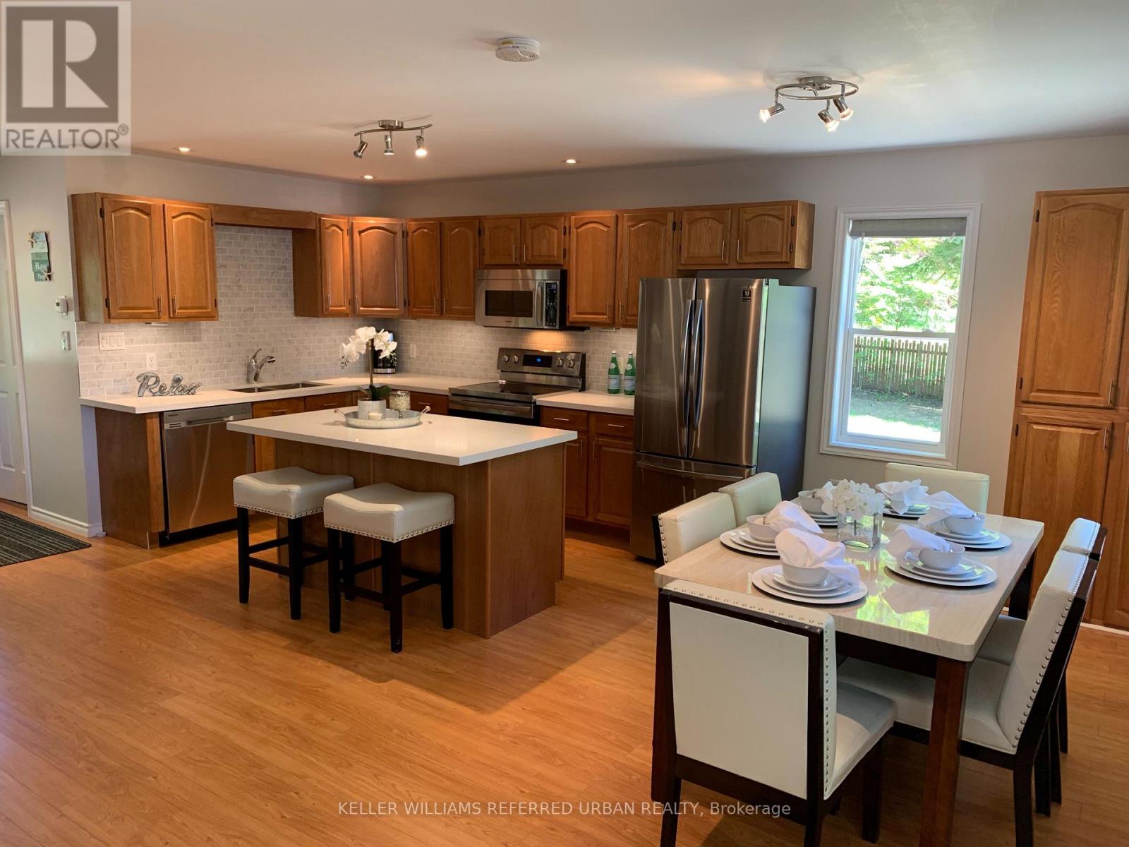 1833 Tiny Beaches Road S, Tiny, Ontario  L0L 1P1 - Photo 6 - S13056020