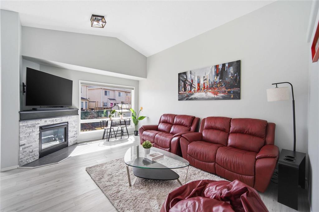 50 Ivy Lea Court, Winnipeg, Manitoba  R3Y 1V6 - Photo 21 - 202608299