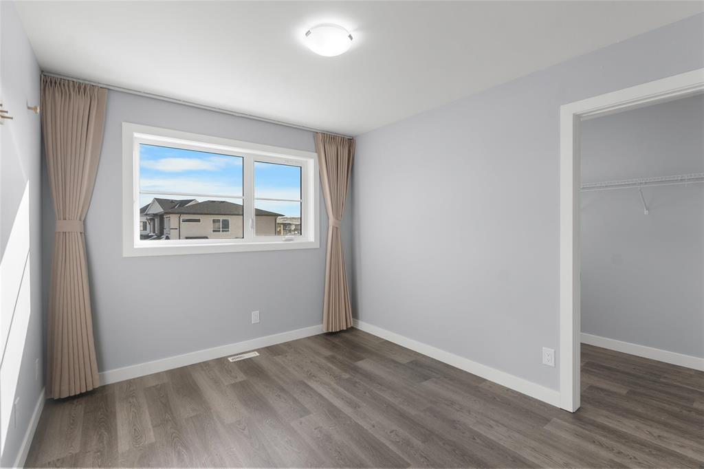 75 Eastfield Court, Winnipeg, Manitoba  R3Y 2H7 - Photo 20 - 202608567