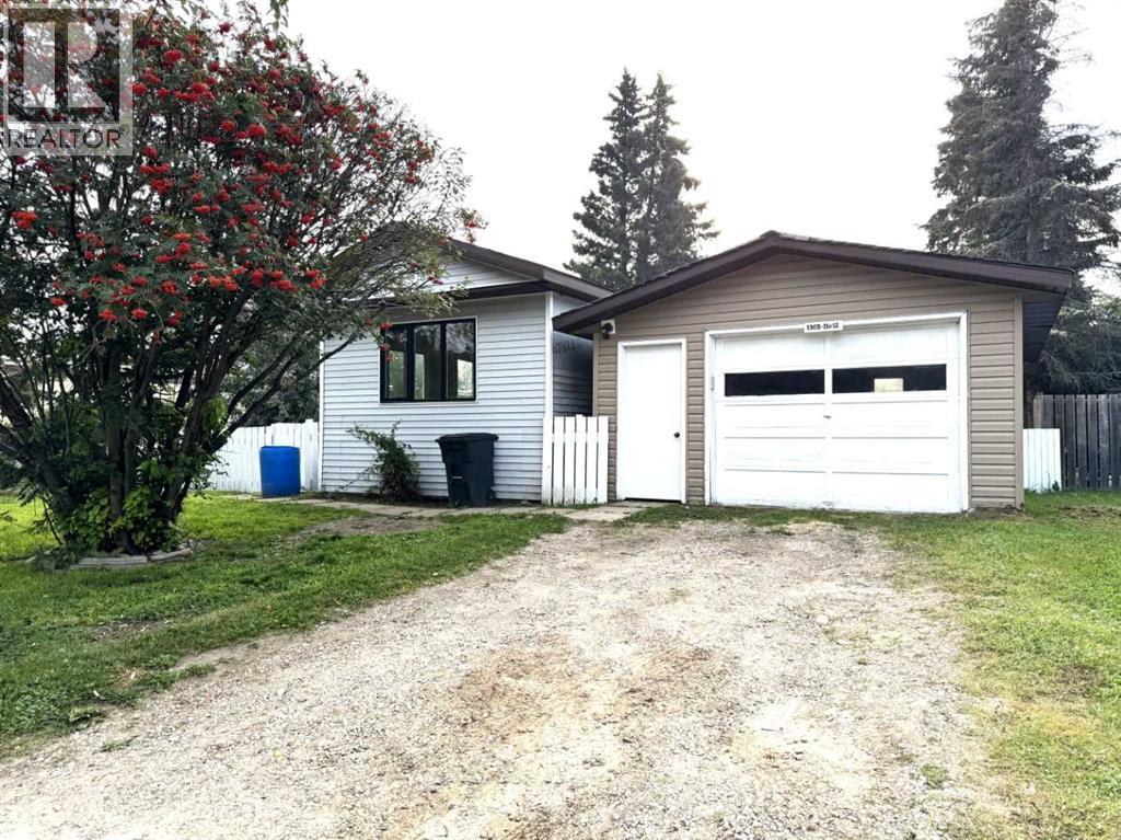 1305 11 Street Se, Slave Lake, Alberta  T0G 2A3 - Photo 1 - A2306109