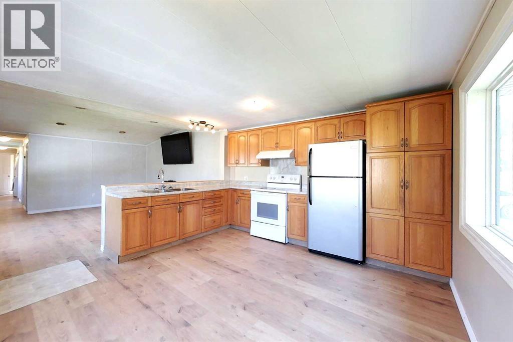 1305 11 Street Se, Slave Lake, Alberta  T0G 2A3 - Photo 5 - A2306109